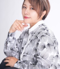 声優・ナレーター・歌手・司会 青山ゆり華 | Yurika Aoyama